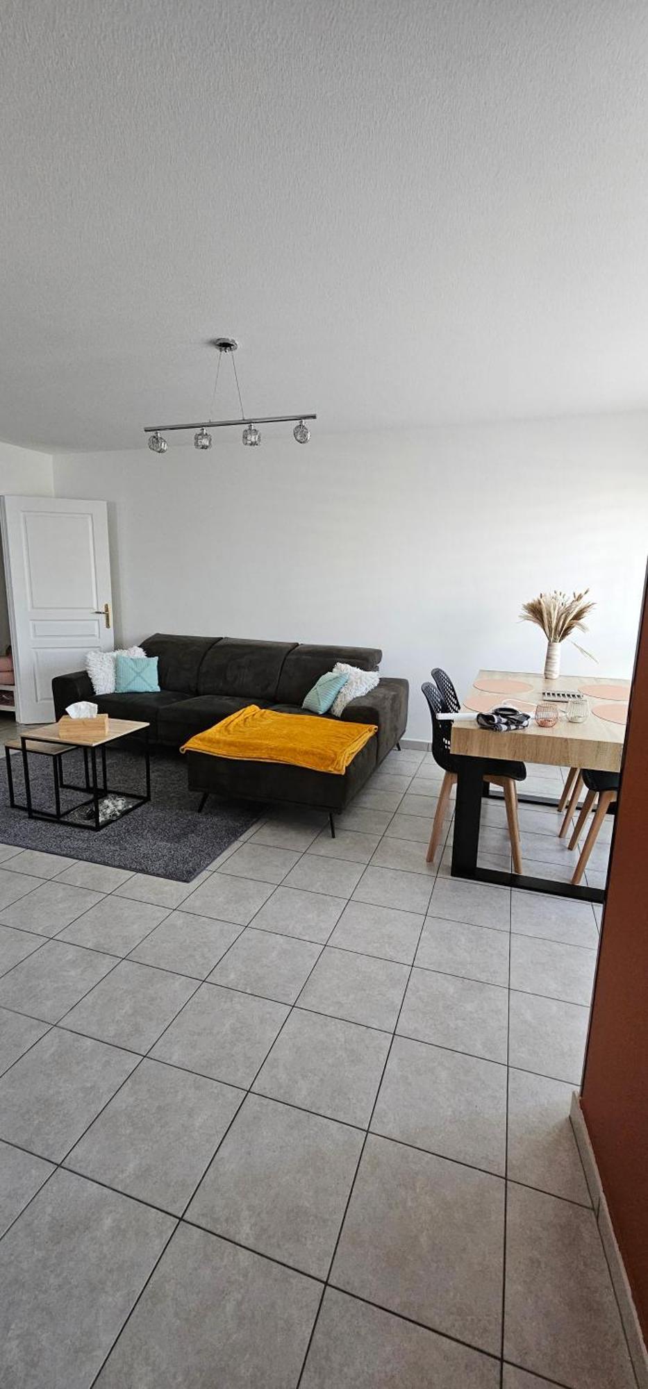Le Cocon De Soie Superbe T3 A Vaulx En Velin Apartment Bagian luar foto